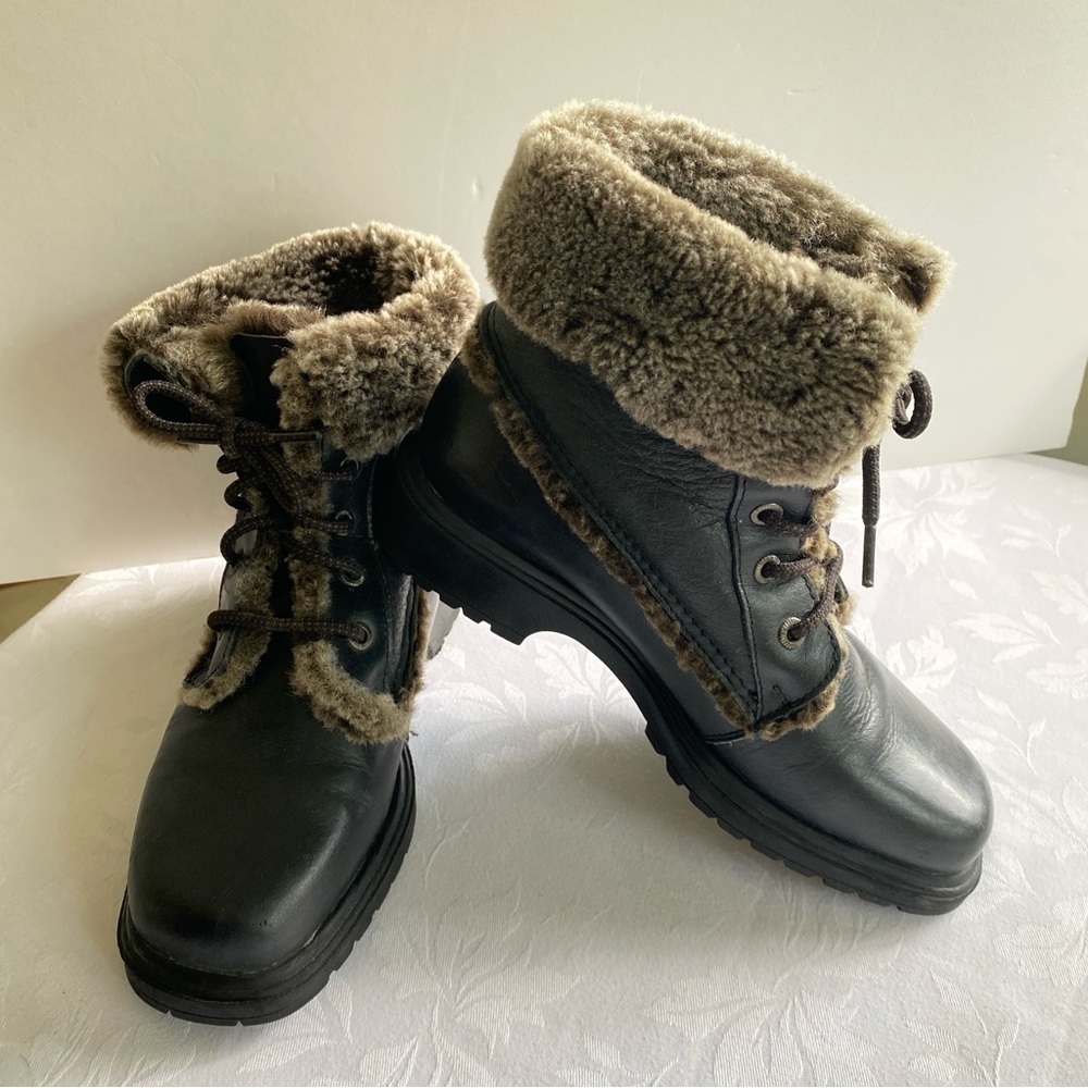 Black Leather and Natural Shearling Lace Up Square Toe Winter Boots 7M College - Picture 5 of 14